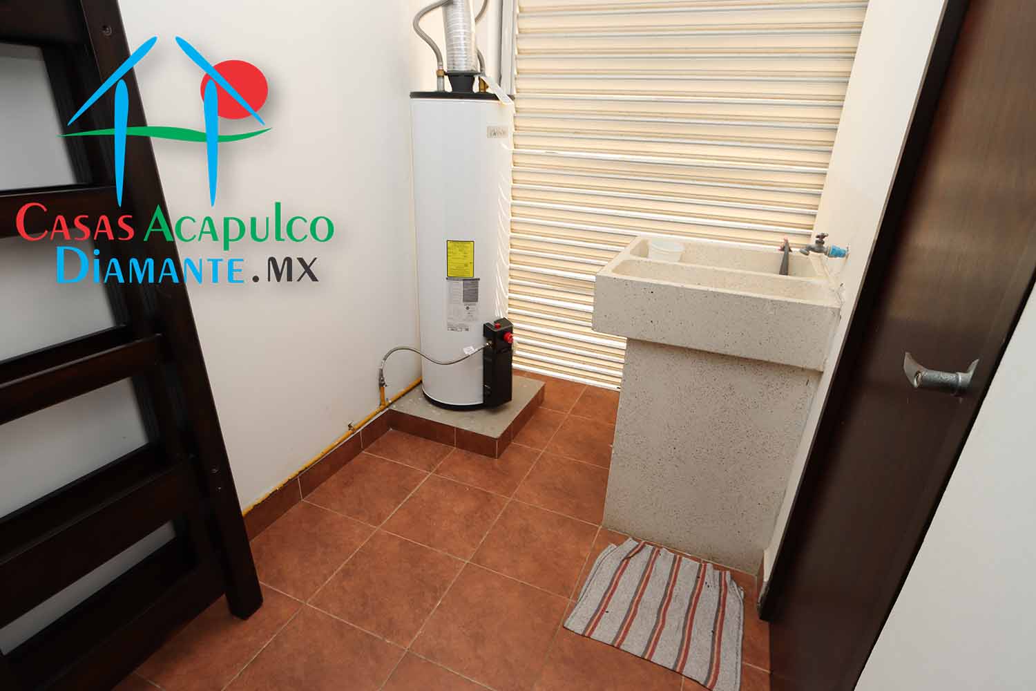 Laguna Aqua 1003 - Área de servicio 2